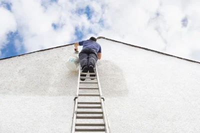 Peinture extérieure à Cozzano — façades et ravalement